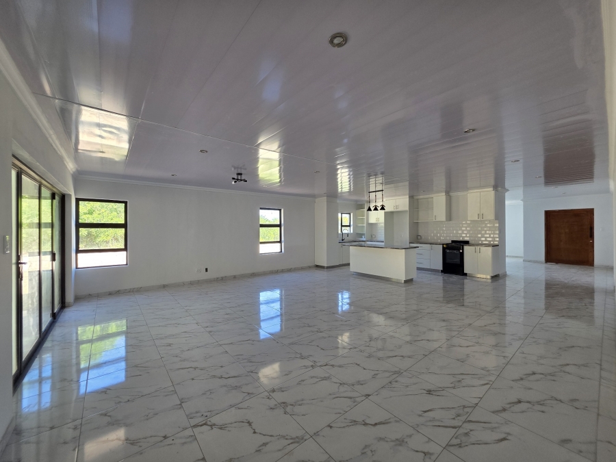 3 Bedroom Property for Sale in Paradise Beach Eastern Cape